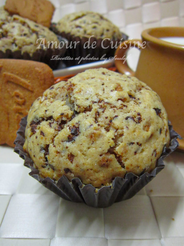 Chocolate biscoff muffins