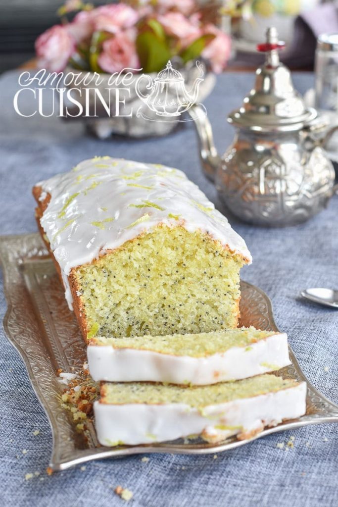 Lemon poppy seeds bread