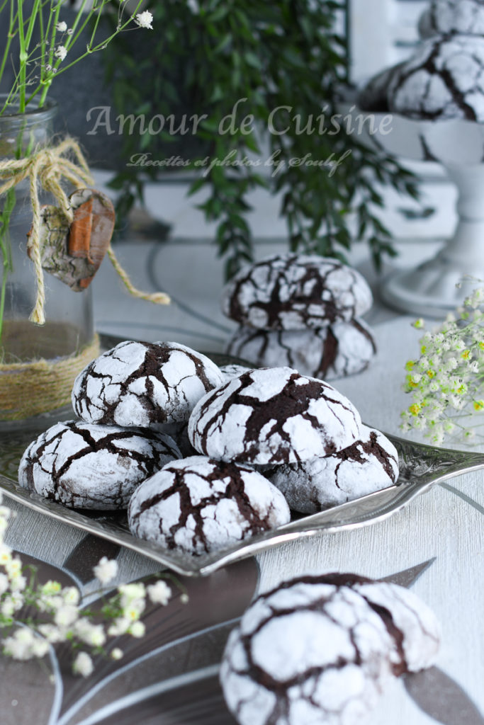 chocolate crinkle cookies