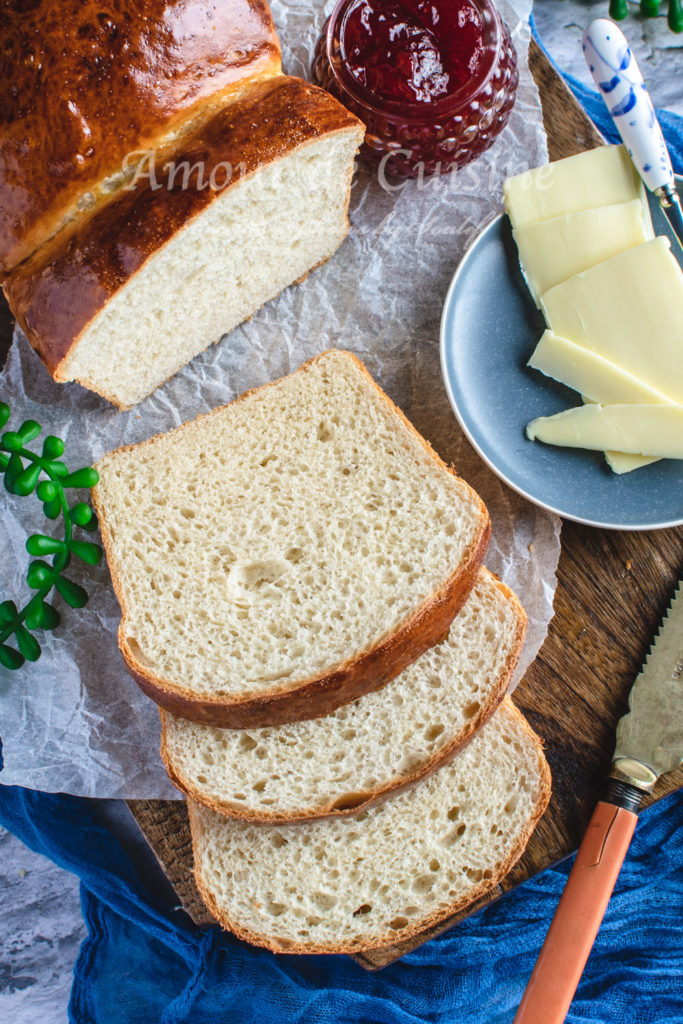 Soft and Fluffy Homemade Sandwich Bread