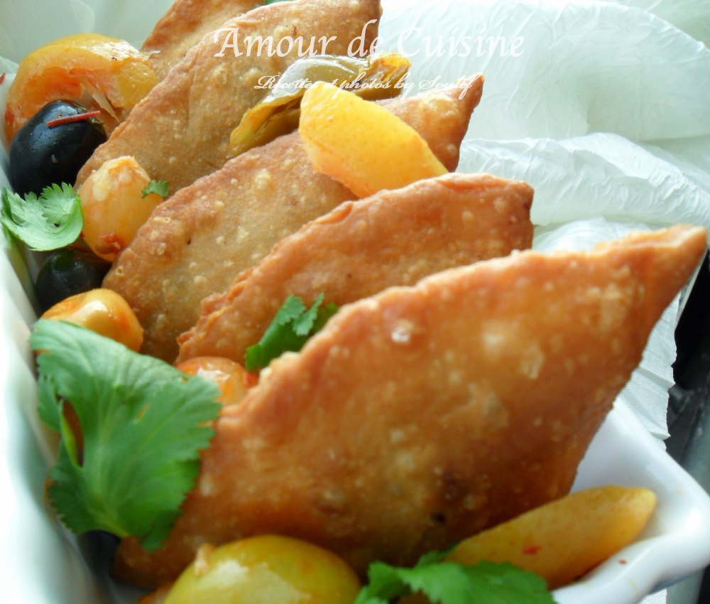 the best crispy indian samosa